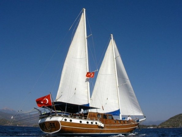 Arielle Deniz