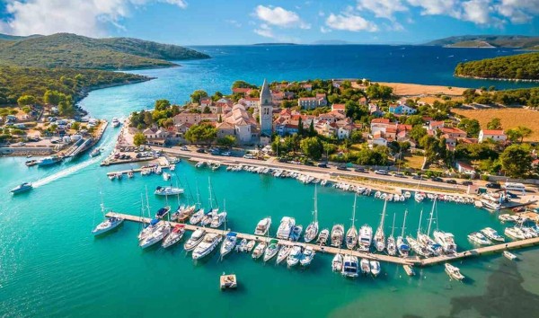 Beste tijd om in Kroatië te zeilen: seizoenen, weer en tips