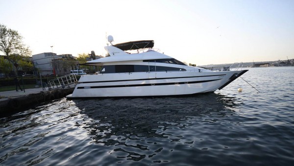 Azimut 65 Gokce Motorjacht