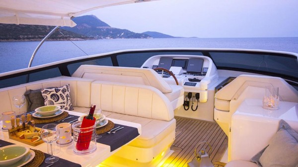 Motorjacht Caelum