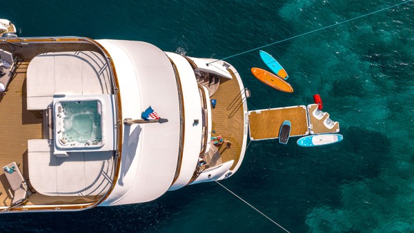Motorjacht Cristal