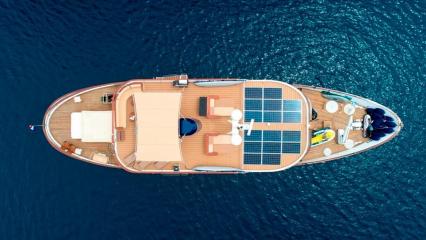 Motorjacht Donna Del Mare