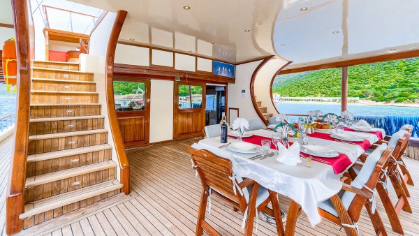 Gulet Love Boat