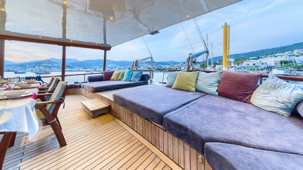 Gulet Love Boat