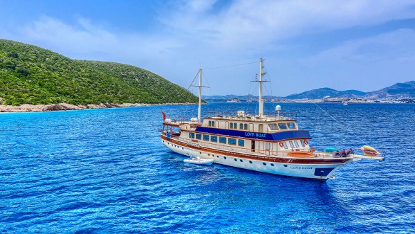 Gulet Love Boat