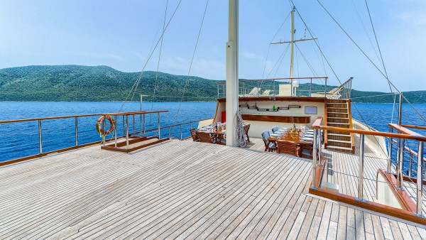 Gulet Love Boat