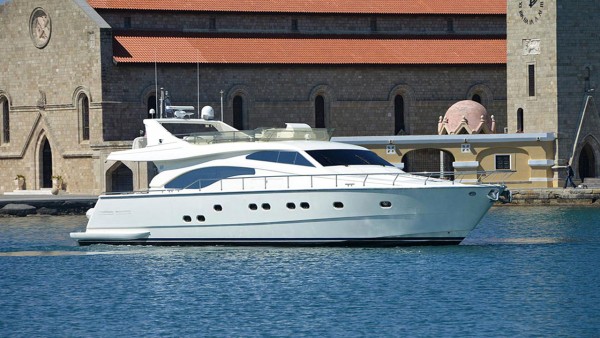 Motorjacht Mary