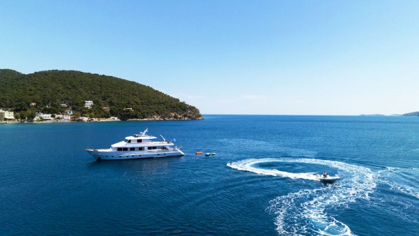 Motorjacht M/Y Elena