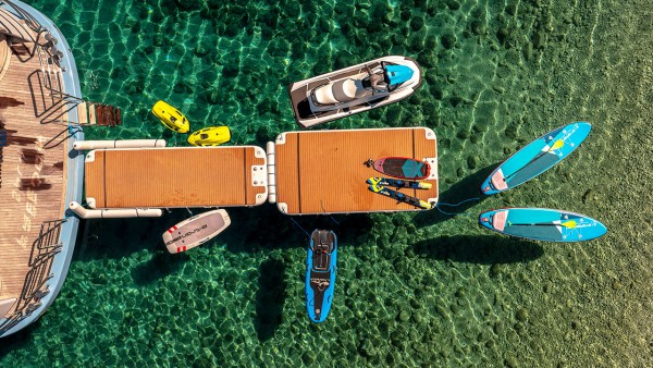 Motorjacht M/Y Freedom