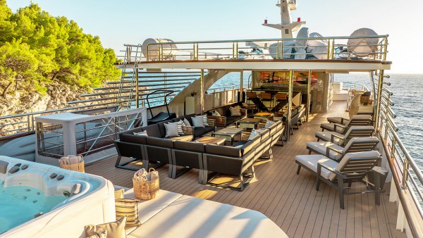 Motorjacht M/Y Freedom