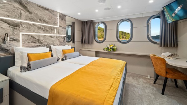 Motorjacht M/Y Freedom