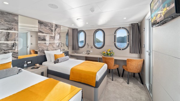 Motorjacht M/Y Freedom