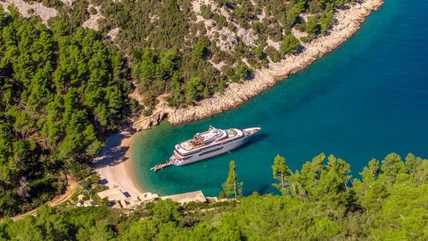 Motorjacht M/Y Freedom
