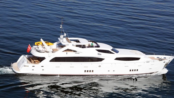 MY Smyrna Motorjacht