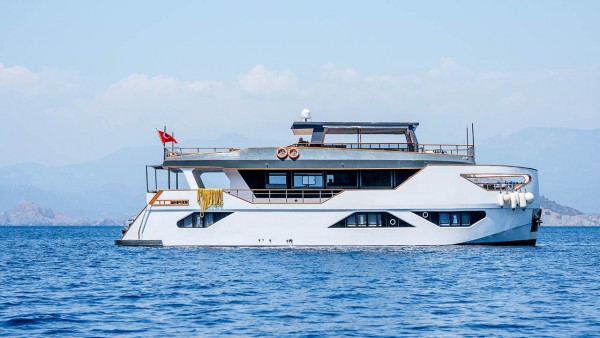 Motorjacht Nayk 3