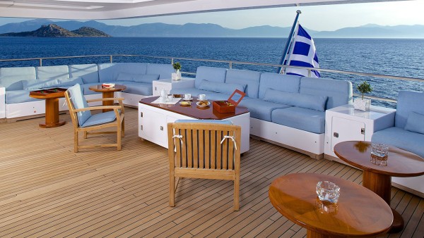 Motorjacht Oceanos
