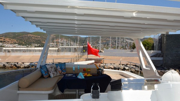 Motorjacht Rose 25