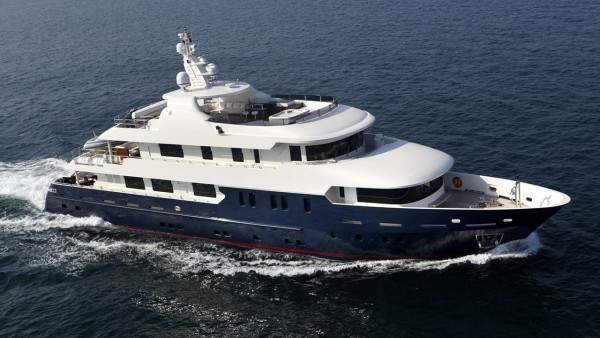 Motorjacht Serenity II