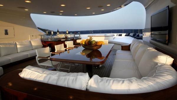 Motorjacht Serenity II