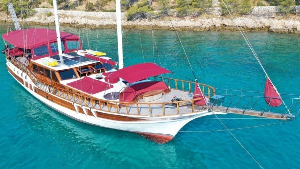 Gulet Tango