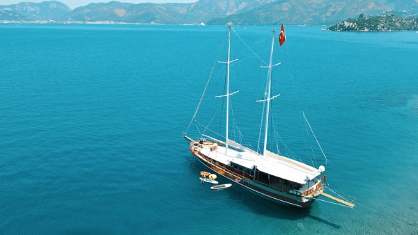 Gulet Yuksel Deniz