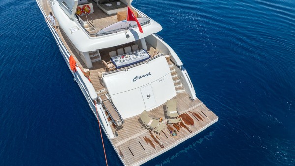 Motorjacht Coral