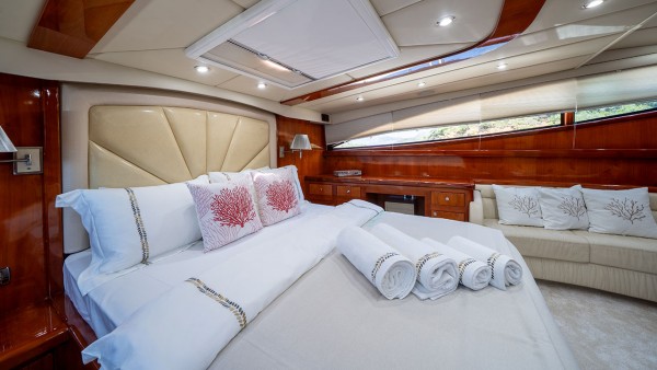 Motorjacht Coral